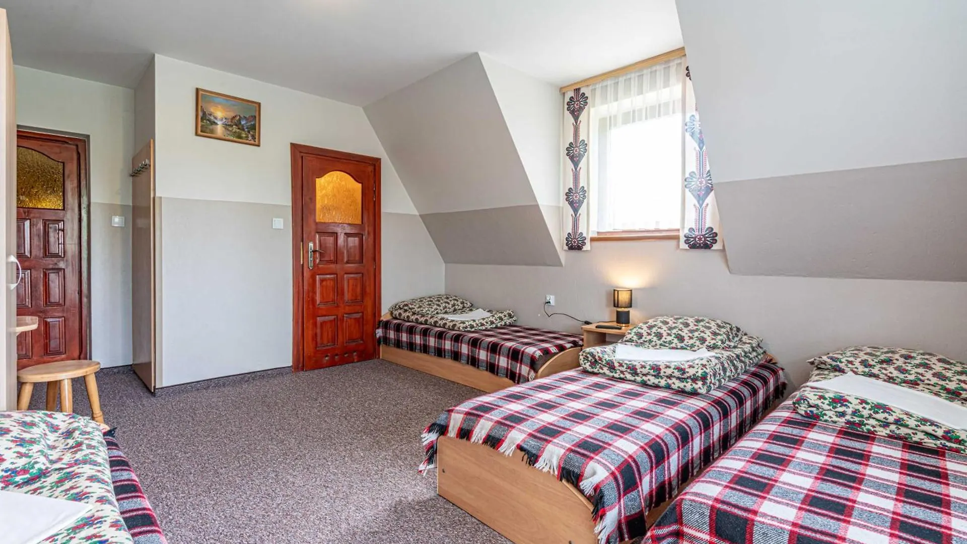 D.W. Tatra House Bed & Breakfast Zakopane 0*,